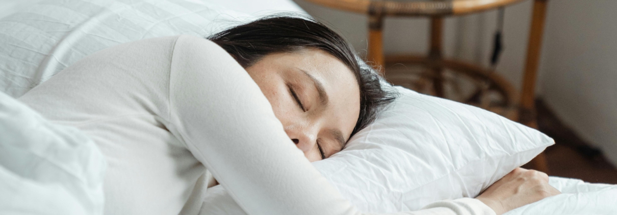 pexels-ketut-subiyanto-4473863